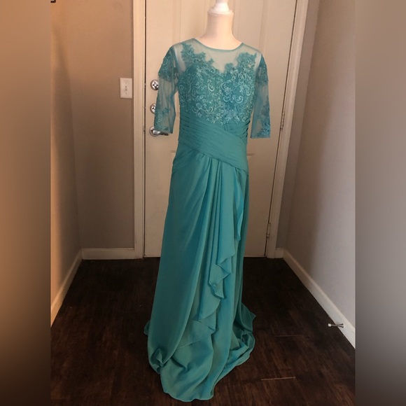 Jaeden Chiffon & Lace Formal Dress with 3/4 Sleeves in Dark Turquoise - size 14 - Picture 6 of 12